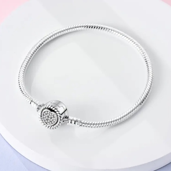 Women’s 925 Sterling Silver Heart Charm Snake Chain Bracelet - Size 7.5” - NWT - Picture 1 of 5